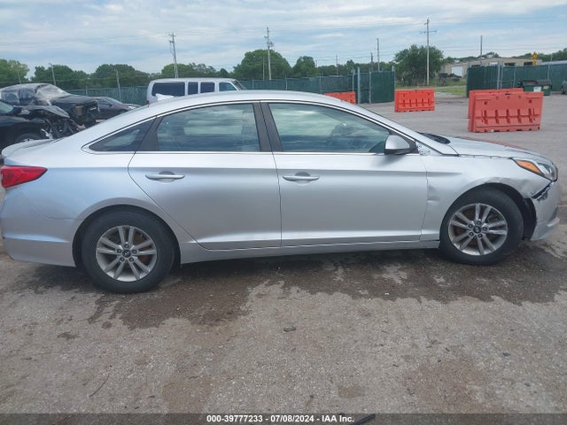 Hyundai Sonata 2017 5NPE24AF1HH442956 Image 13