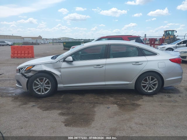 Hyundai Sonata 2017 5NPE24AF1HH442956 Image 14