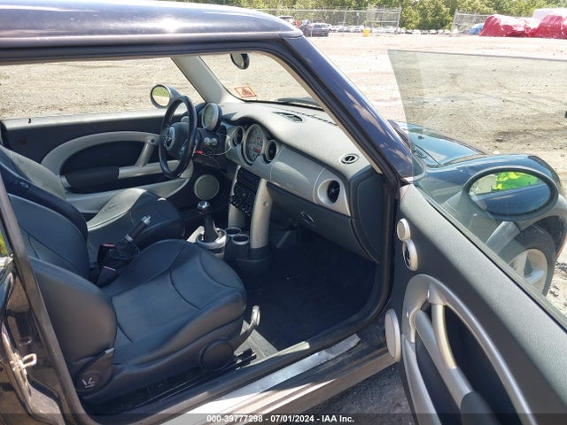 2002 MINI COOPER WMWRC33472TC36659 Photo 4