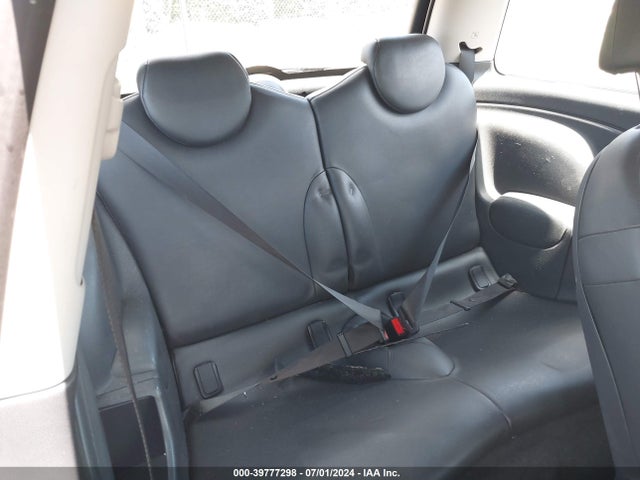 2002 MINI COOPER WMWRC33472TC36659 Photo 7