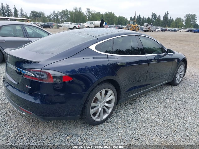 5YJSA1H14EFP57534 Tesla Model S P85