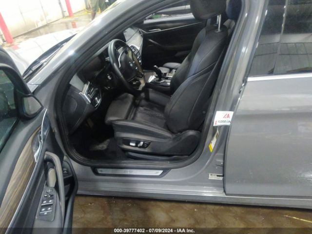 WBA53BH09NCJ51211 BMW 530 I