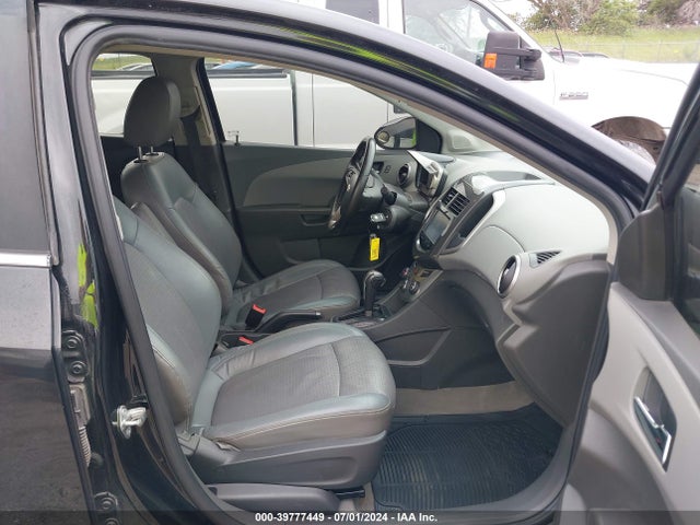 Chevrolet Sonic Ltz Auto 2015 1G1JE6SB5F4211695 Image 5