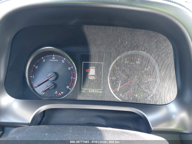 Toyota RAV4 SE 2018 JTMNFREV8JJ189599 Image 7
