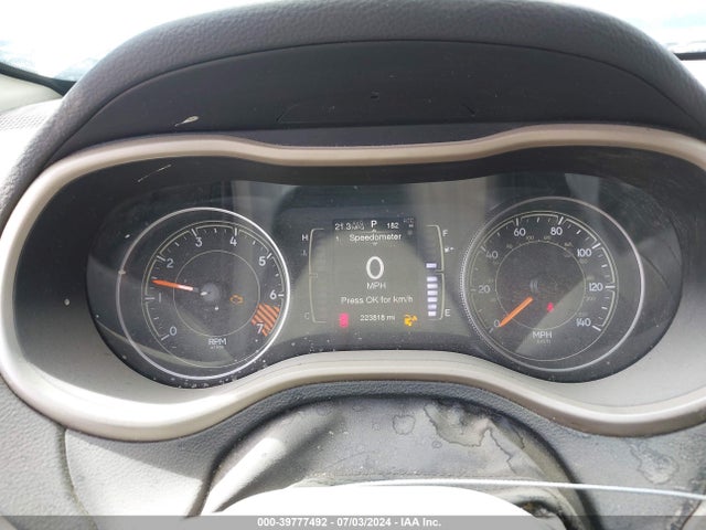 Jeep Cherokee Latitude 2015 1C4PJMCB0FW691892 Image 7