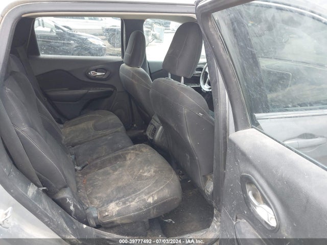 Jeep Cherokee Latitude 2015 1C4PJMCB0FW691892 Image 8