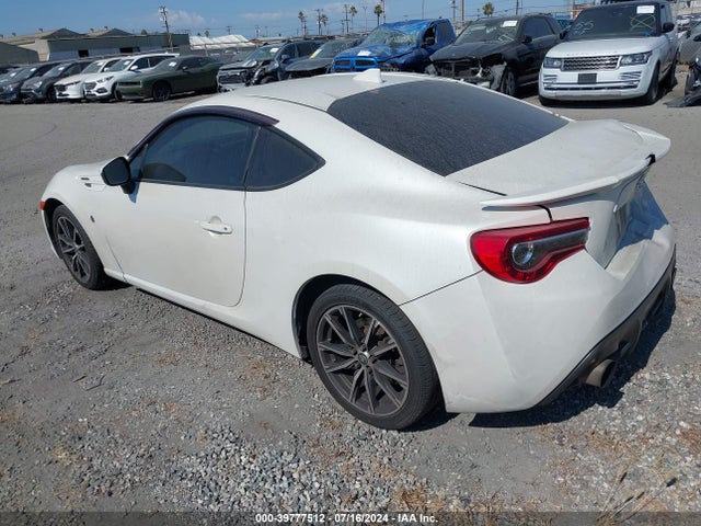 Toyota 86 2017 JF1ZNAA15H9702804 Image 3