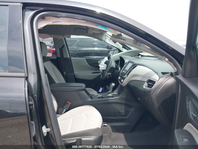 Chevrolet EQUINOX LS 2018 2GNAXHEV2J6215043 Image 5