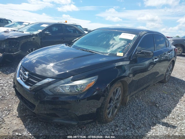 Nissan Altima 2.5 Sr 2018 1N4AL3AP4JC154936 Image 2