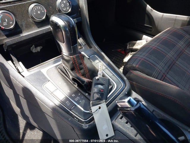3VW4T7AU6FM008691 Volkswagen Golf Gti 2.0t S 4-door