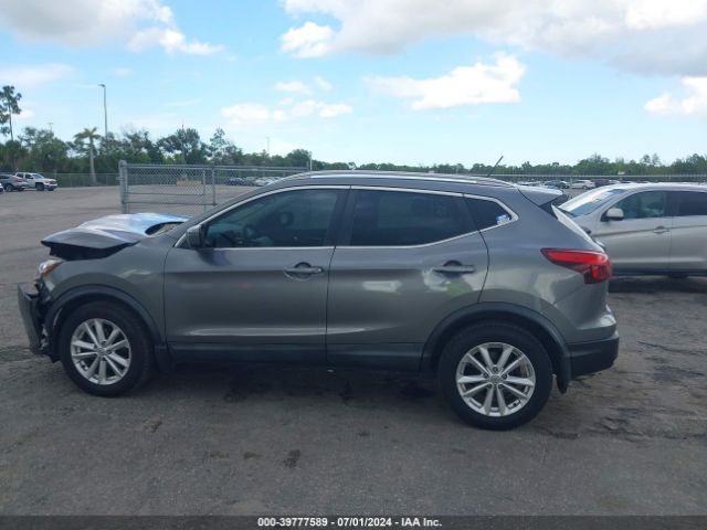 JN1BJ1CP9HW016150 Nissan Rogue Sport Sv