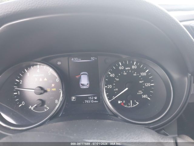 JN1BJ1CP9HW016150 Nissan Rogue Sport Sv