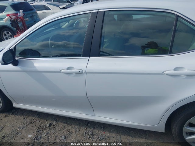 Toyota CAMRY LE 2020 4T1C11AK3LU506432 Image 14