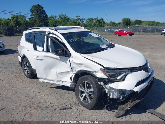 Toyota Rav4 Xle 2018 2T3RFREV7JW829725 zdjęcie główne