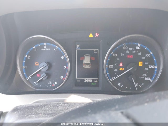 Toyota Rav4 Xle 2018 2T3RFREV7JW829725 Image 7