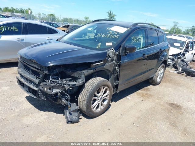 1FMCU0GD5JUC11436 Ford ESCAPE SE