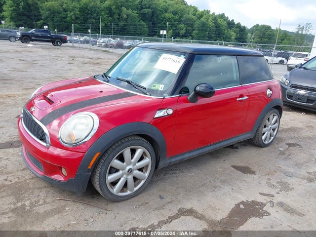2007 MINI COOPER S WMWMF73597TT85659 Photo 1