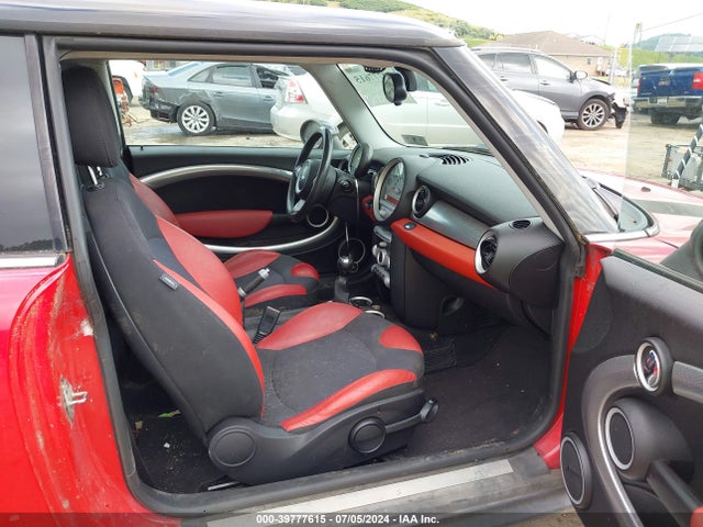2007 MINI COOPER S WMWMF73597TT85659 Photo 4