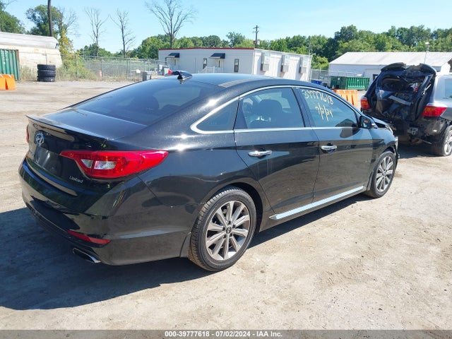 Hyundai Sonata Limited 2016 5NPE34AF0GH403979 Image 4
