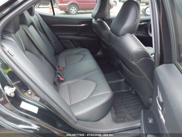 4T1B11HK3JU153673 Toyota CAMRY SE