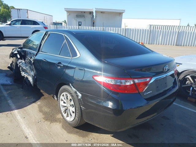 Toyota CAMRY LE 2015 4T4BF1FK5FR459694 Image 3