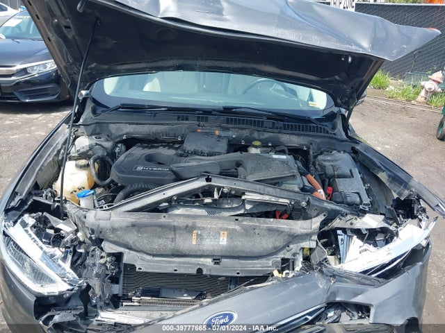 Ford Fusion Hybrid Titanium 2017 3FA6P0RU2HR279934 Image 10