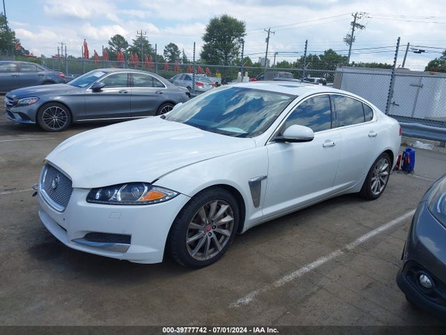 2014 JAGUAR XF SAJWA0ES5EPU29779 Photo 1