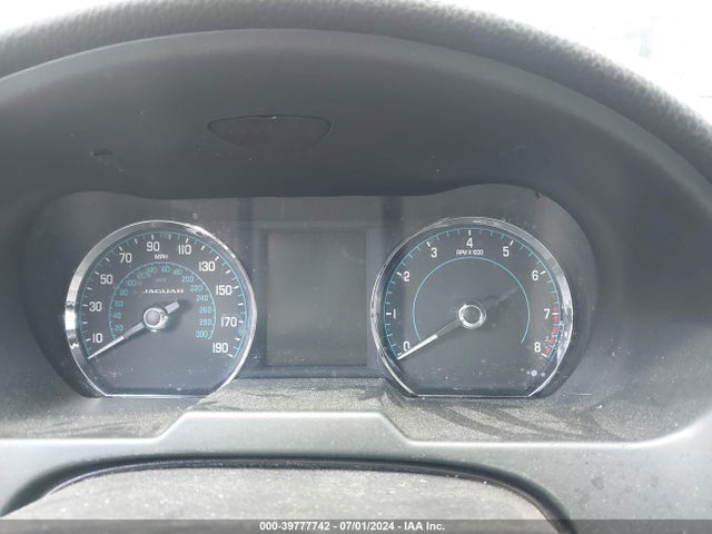 2014 JAGUAR XF SAJWA0ES5EPU29779 Photo 6