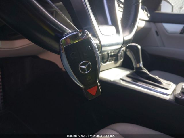 WDDGF4HB1EA935755 Mercedes-Benz C 250 Luxury/sport