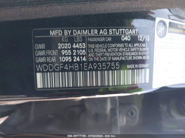 WDDGF4HB1EA935755 Mercedes-Benz C 250 Luxury/sport