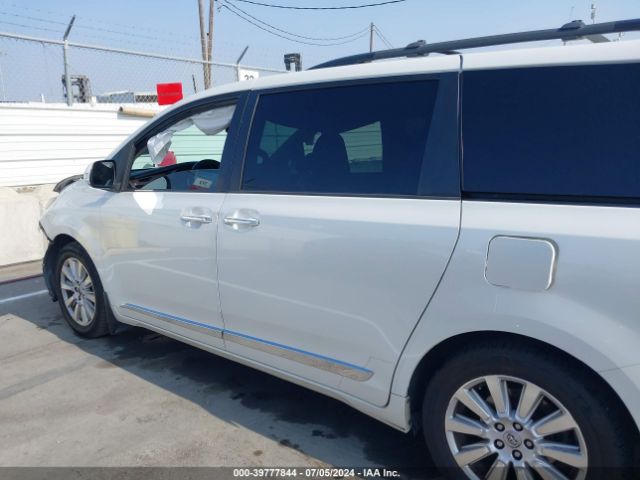 5TDYZ3DC1HS792490 Toyota Sienna Limited Premium 7 Passenger