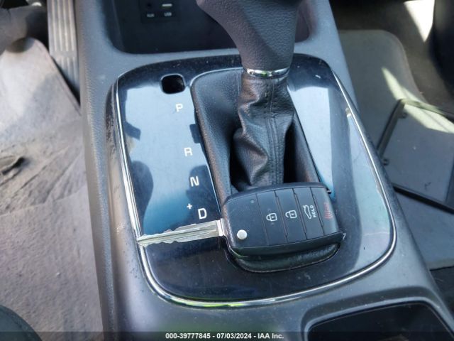 3KPFK4A78JE228974 KIA FORTE LX