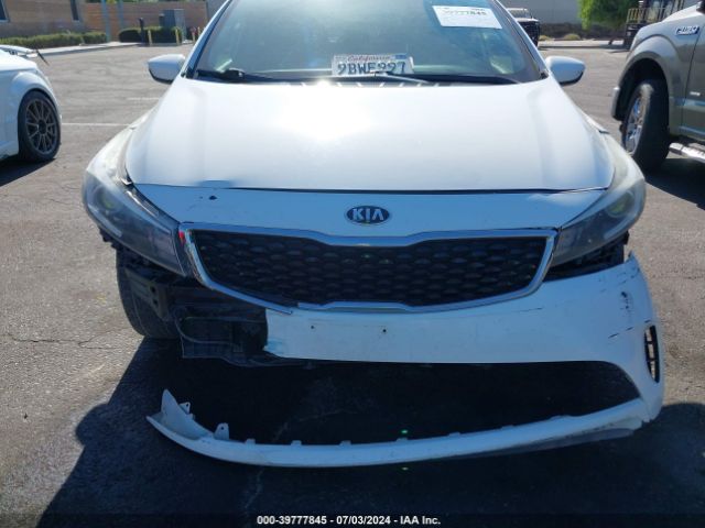3KPFK4A78JE228974 KIA FORTE LX