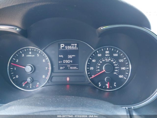 3KPFK4A78JE228974 KIA FORTE LX