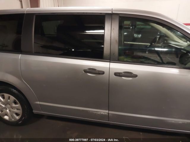 2C4RDGBG7LR215271 Dodge Grand Caravan Se