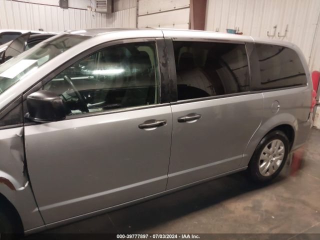 2C4RDGBG7LR215271 Dodge Grand Caravan Se