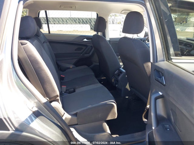 3VV1B7AX0JM103518 Volkswagen Tiguan 2.0t S