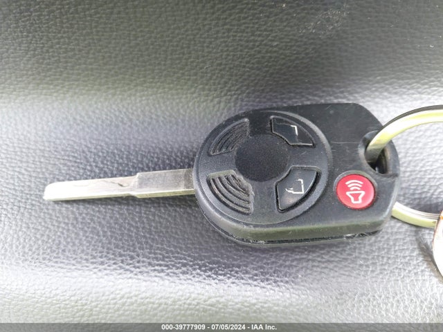 Ford ESCAPE SE 2017 1FMCU9GD8HUA69792 Image 11
