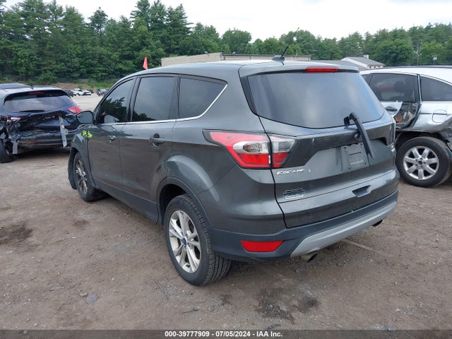 Ford ESCAPE SE 2017 1FMCU9GD8HUA69792 Image 3