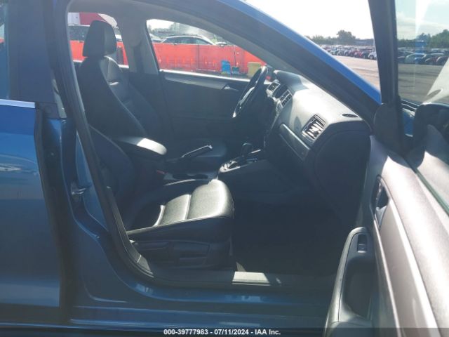 3VWDB7AJ3HM268526 Volkswagen Jetta 1.4t Se