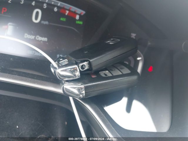 2HKRW2H59HH615257 Honda CR-V EX
