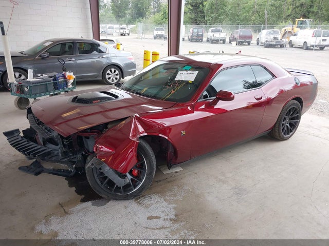 Dodge Challenger 392 Hemi Scat Pack Shaker 2018 2C3CDZFJ5JH282658 Image 2