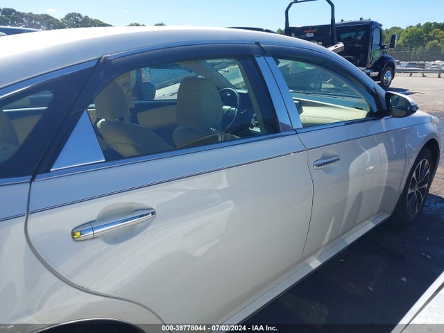 Toyota Avalon Xle Premium 2018 4T1BK1EB3JU287200 Image 13