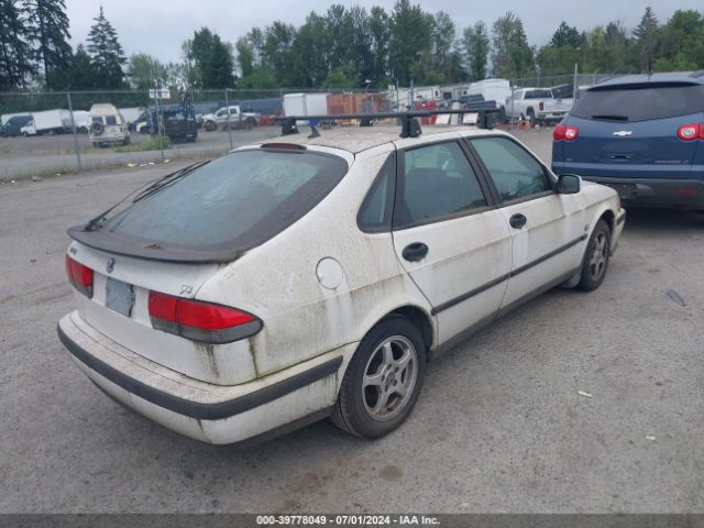 2001 SAAB 9-3 YS3DD58H212054377 Photo 3