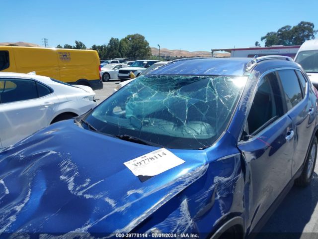 KNMAT2MT9JP539527 Nissan ROGUE SV