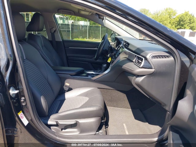 Toyota CAMRY SE 2018 JTNB11HK7J3020128 Image 5