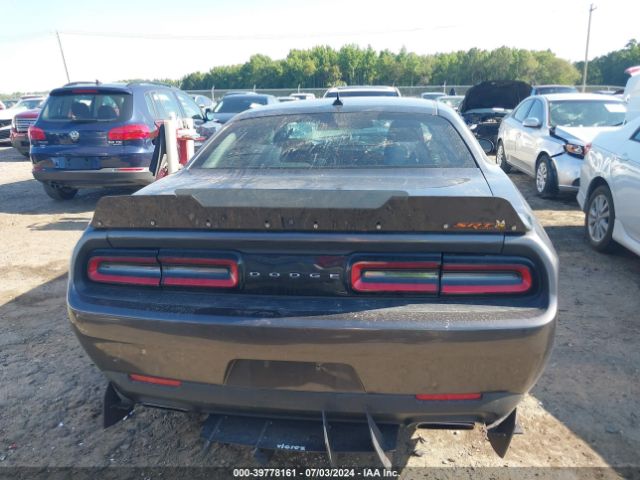 2C3CDZFJ5JH332796 Dodge Challenger 392 Hemi Scat Pack Shaker