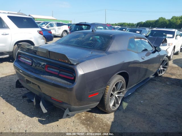 2C3CDZFJ5JH332796 Dodge Challenger 392 Hemi Scat Pack Shaker