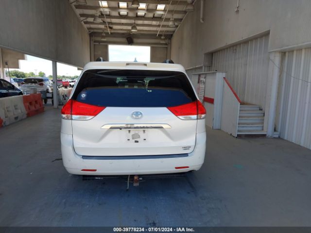 5TDDK3DC6ES084914 Toyota Sienna Limited 7 Passenger