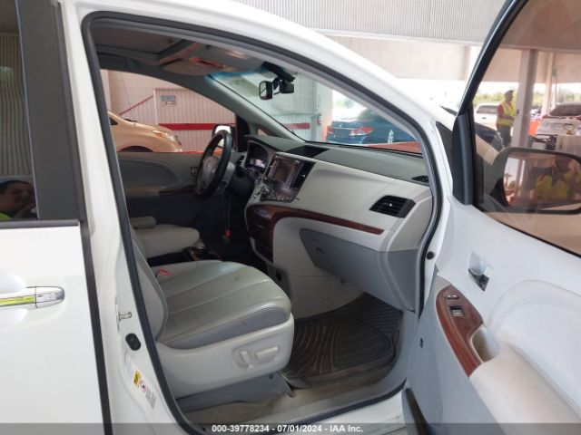 5TDDK3DC6ES084914 Toyota Sienna Limited 7 Passenger